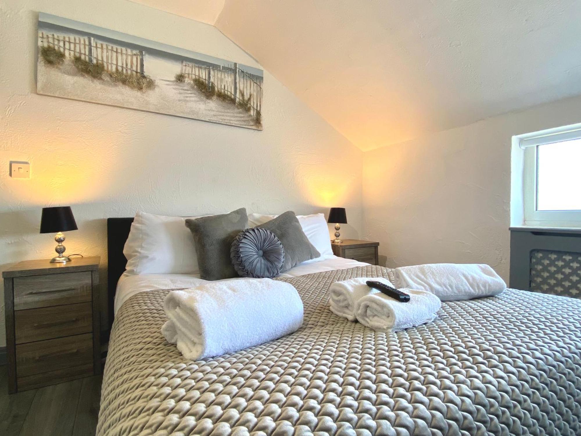 Simpson Beach View Apartments By Blackpool Service Apartments Esterno foto